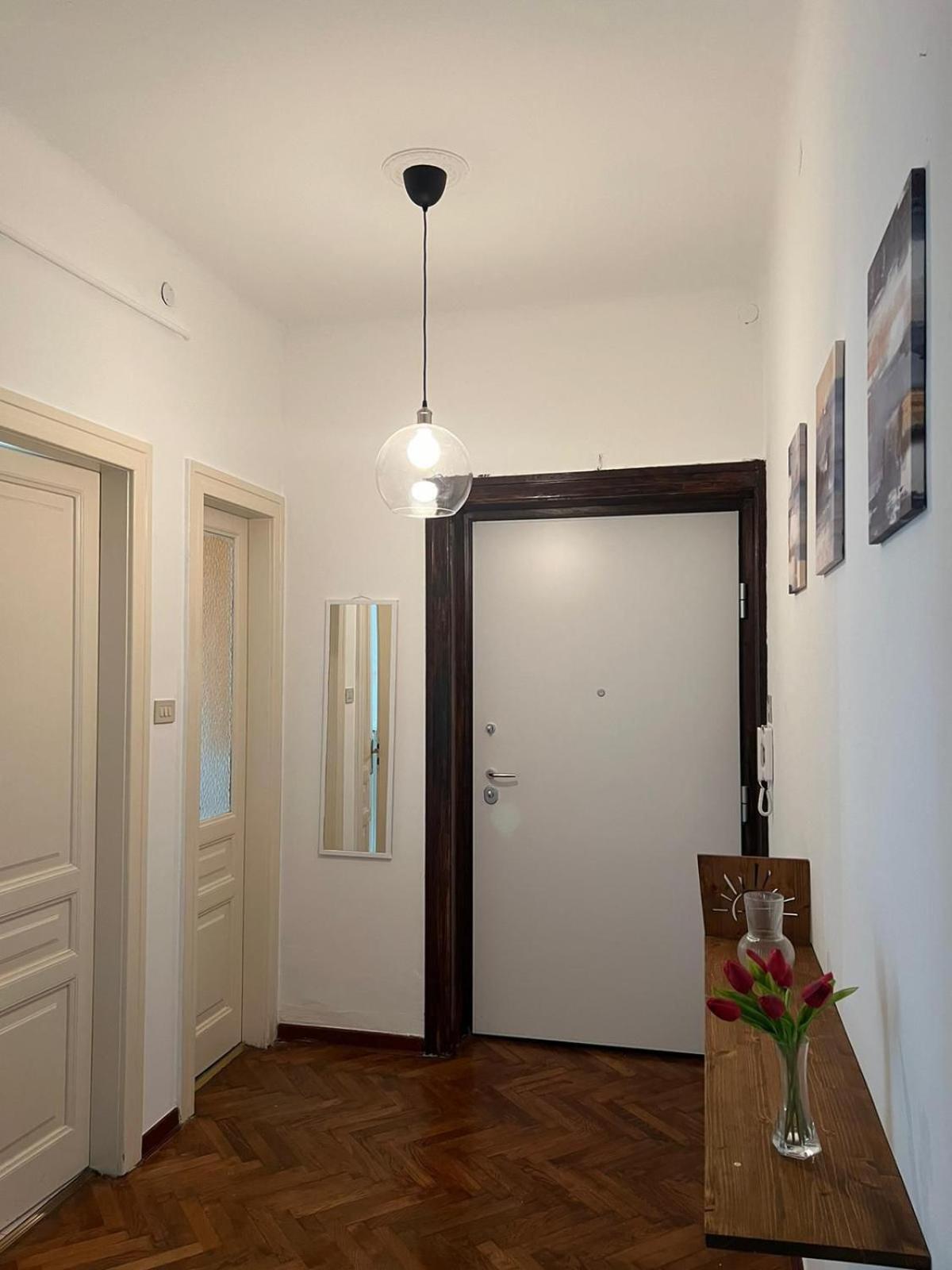 Casa Alice A 2 Passi Dal Centro 55 Mt 2 Trieste Exterior foto